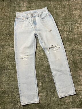 Levi's Light Blue Straight Jeans with Knee Rips
